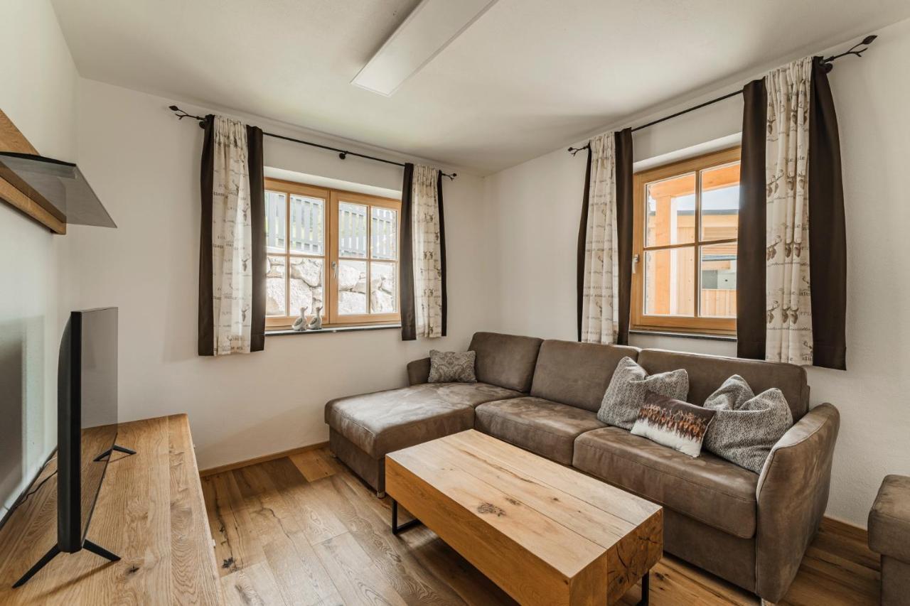 Dachstein West Apartments Russbach am Pass Gschuett Exterior photo